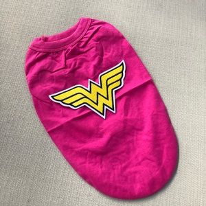 Woman wonder pink dog cat small tshirt sweet comic dc hero girly logo